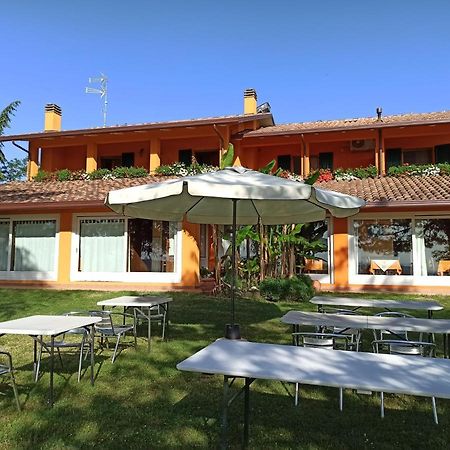Agriturismo La Quiete Roncofreddo エクステリア 写真