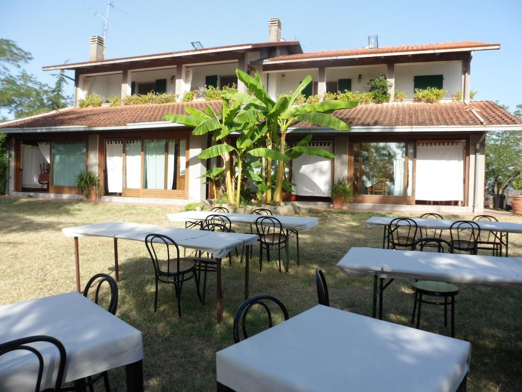 Agriturismo La Quiete Roncofreddo エクステリア 写真