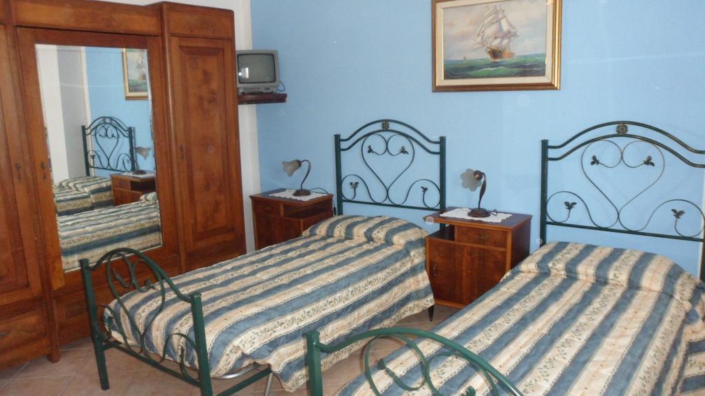 Agriturismo La Quiete Roncofreddo エクステリア 写真