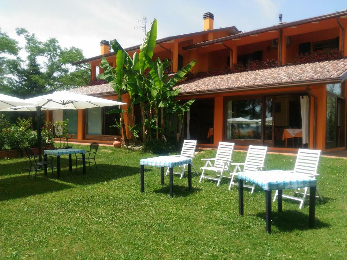 Agriturismo La Quiete Roncofreddo エクステリア 写真