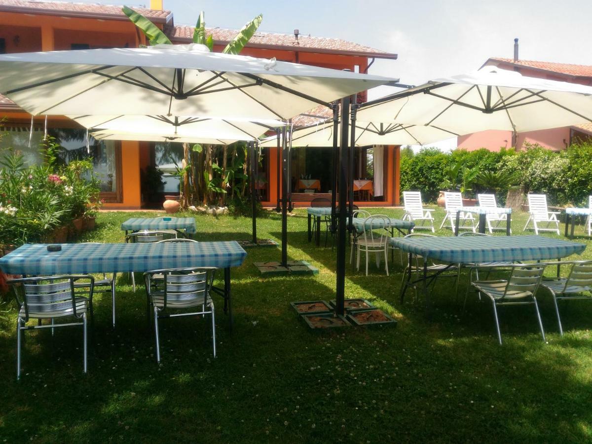 Agriturismo La Quiete Roncofreddo エクステリア 写真