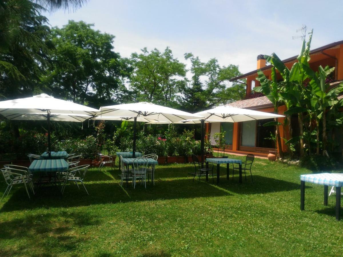 Agriturismo La Quiete Roncofreddo エクステリア 写真