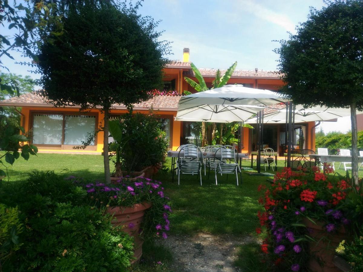 Agriturismo La Quiete Roncofreddo エクステリア 写真